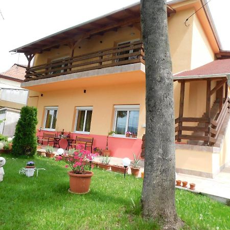 Éden II. Hotel Miskolc Eksteriør billede