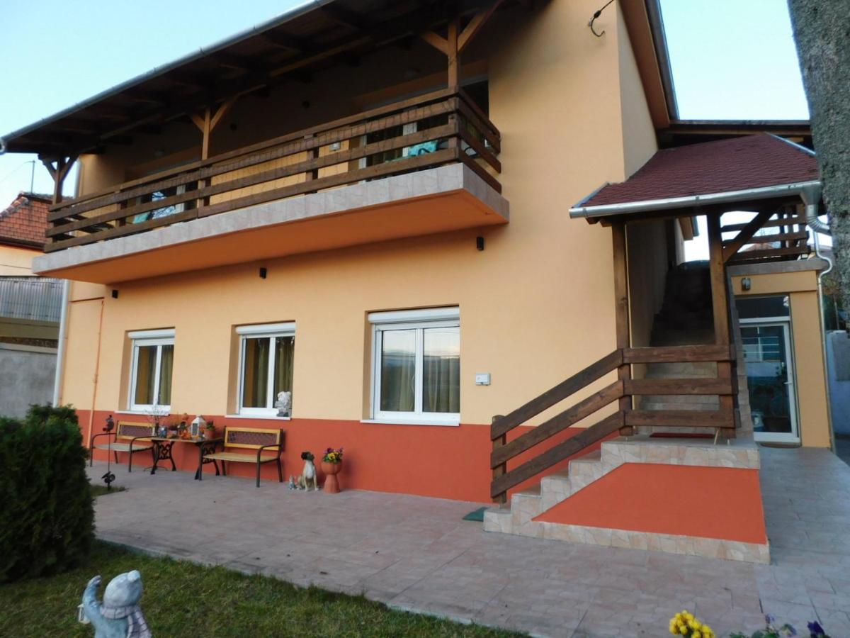 Éden II. Hotel Miskolc Eksteriør billede