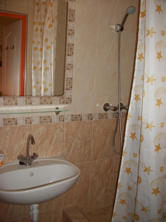 Éden II. Hotel Miskolc Eksteriør billede