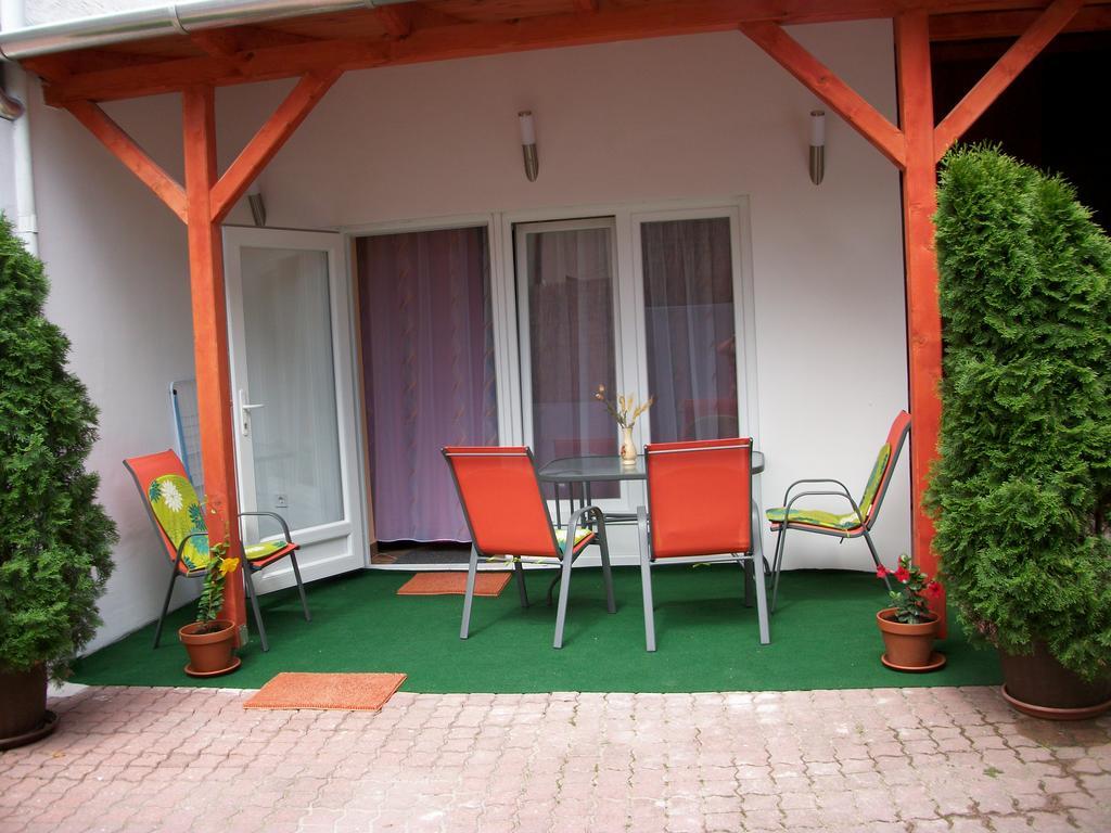Éden II. Hotel Miskolc Eksteriør billede